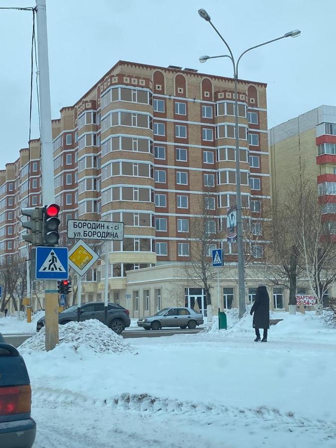 קוסטנאי 2-Ухкомнатная Современная Новая Квартира В Центре Города מראה חיצוני תמונה